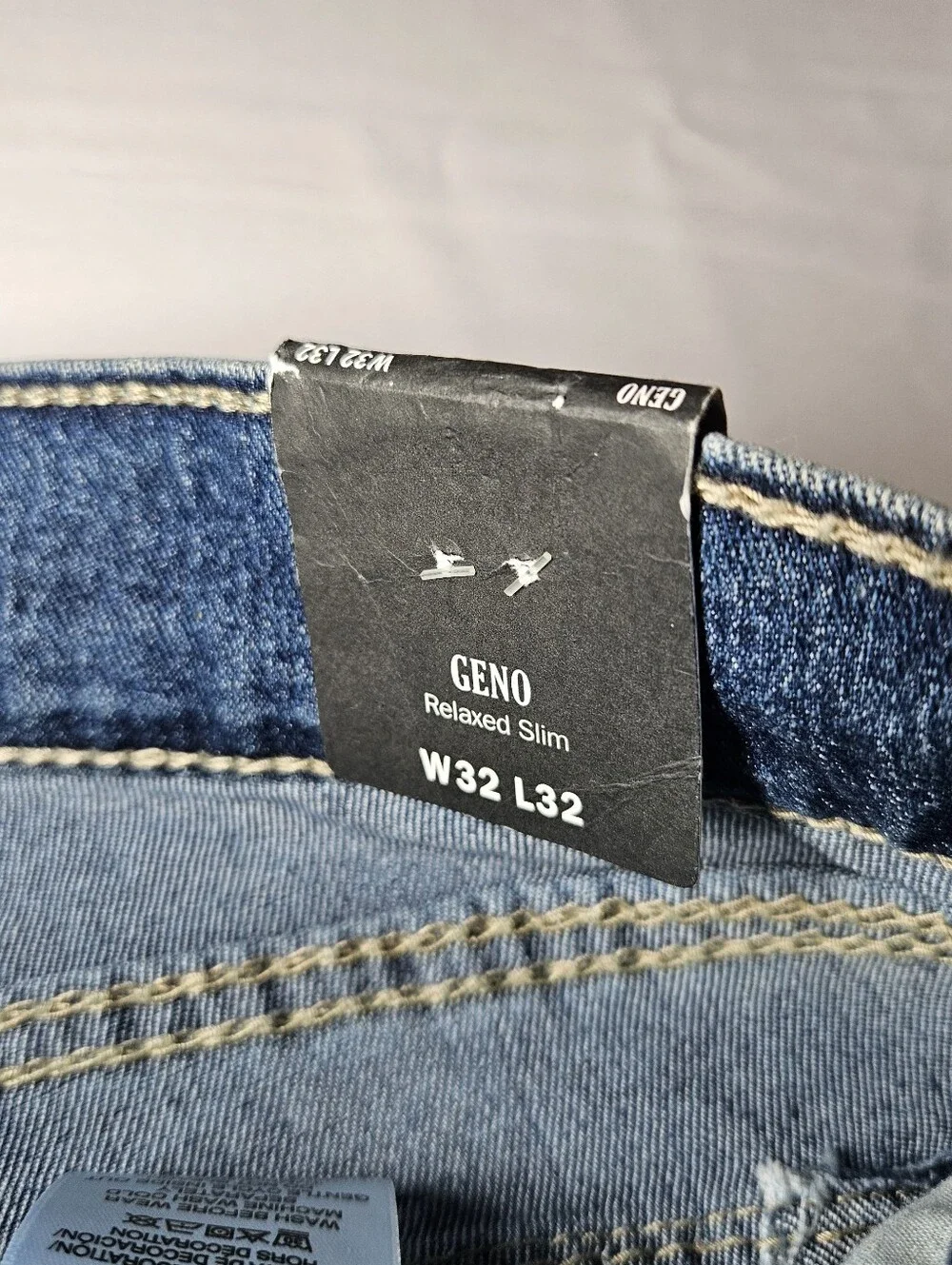 True Religion GENO BIG T Flap Pockets Relaxed Slim Jeans W32 L32 NWT